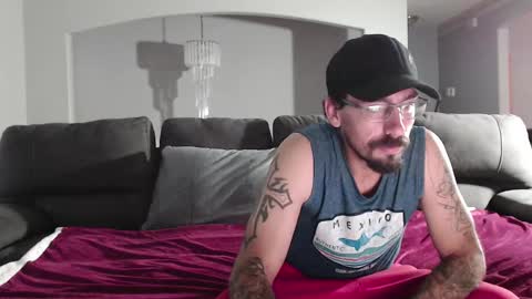 xxbradxx604 online show from 09/30/25, 02:22