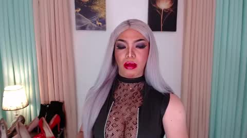 xxeroticdhaliaxx online show from 11/28/25, 02:03