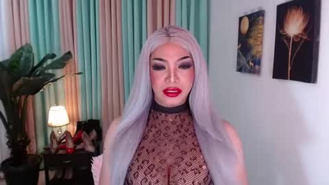 xxeroticdhaliaxx online show from 12/18/25, 06:19