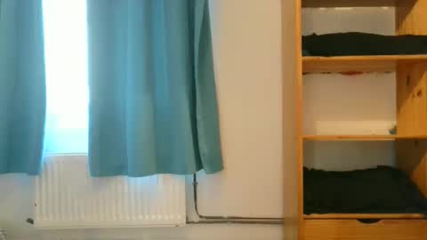 Snapshot of xxgolden_assxx chatting on 03/04/26, 02:45 Katie online show from 03/04/26, 02:45