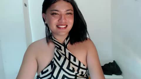 Snapshot of xxhotloyd_cummerx chatting on 05/12/26, 06:38 Loyd online show from 05/12/26, 06:38