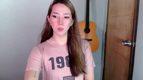 Dyanna Zulla online show from 12/10/24, 08:16