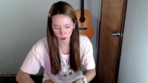 Dyanna Zulla online show from 12/16/24, 01:43