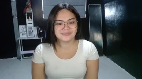 Kylie Smith online show from 11/03/25, 11:48