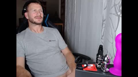 xxmettexx online show from 11/15/25, 10:48