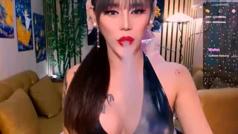 xxmissjuliaxx online show from 09/19/25, 12:23