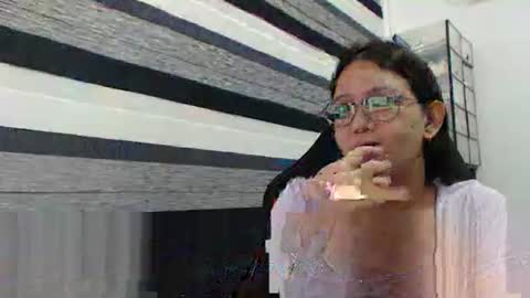  Kaycee  online show from 03/30/26, 10:16