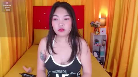 xxnewsweetasianxx online show from 12/22/25, 12:29