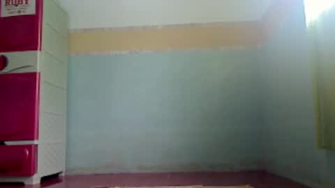 Snapshot of xxpinaymomxx chatting on 12/10/24, 07:05 xxpinaymomxx online show from 12/10/24, 07:05