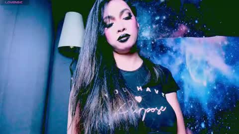 Lara online show from 02/26/25, 03:19
