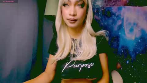 Lara online show from 03/05/25, 02:36