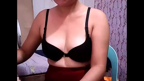 xxstacy_hottie online show from 11/22/25, 02:10