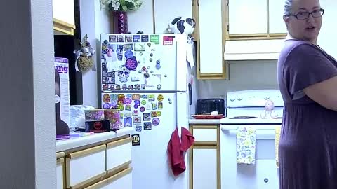 Strawberry Jane online show from 04/01/26, 03:40