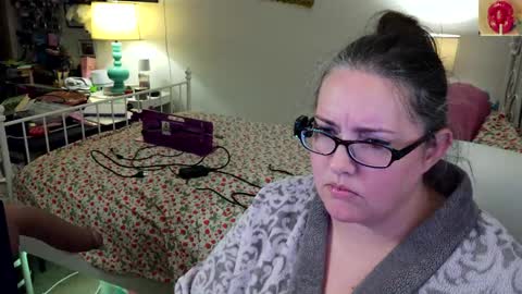 Strawberry Jane online show from 04/07/26, 04:57