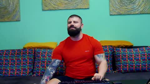 Snapshot of xxtreamleonard chatting on 01/30/25, 02:47 Xtream Leonard online show from 01/30/25, 02:47