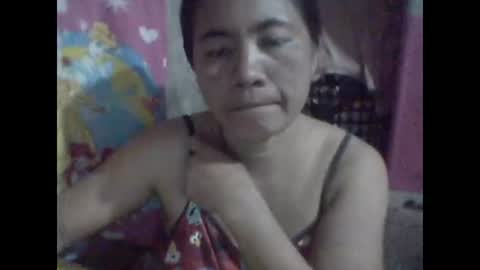 Snapshot of xxwantedhusbandxx chatting on 05/21/26, 01:40 xxwantedhusbandxx online show from 05/21/26, 01:40