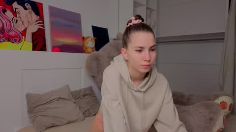 Eva online show from 03/27/26, 05:02