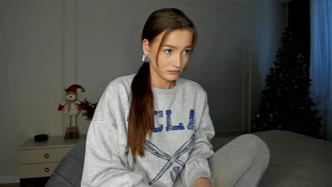 Snapshot of xxx_leila chatting on 01/17/26, 10:09 xxx_leila online show from 01/17/26, 10:09