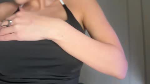 xxx_leila online show from 03/23/26, 09:13