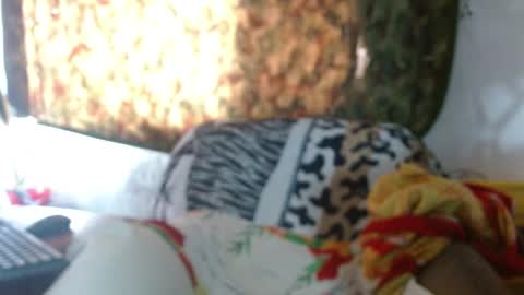   LILI  online show from 01/13/25, 06:16