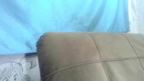   LILI  online show from 10/17/25, 01:20