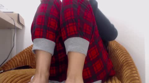 Snapshot of xxxbellalola chatting on 01/09/25, 06:47 Lola online show from 01/09/25, 06:47