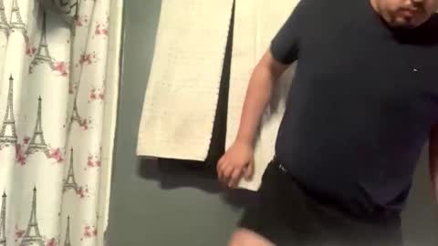 Snapshot of xxxceo chatting on 02/13/26, 10:00 xxxceo online show from 02/13/26, 10:00