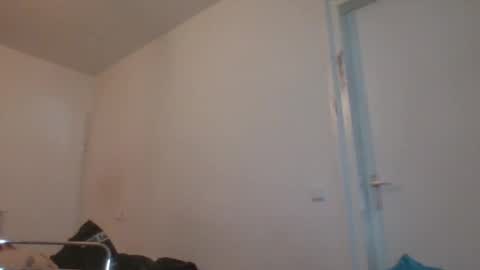 Danielle online show from 04/10/26, 05:28