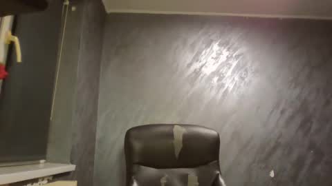 xxxdonpuiuuxxx online show from 01/19/25, 06:53