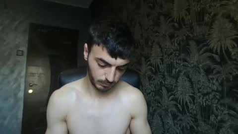 xxxdonpuiuuxxx online show from 02/13/25, 07:56