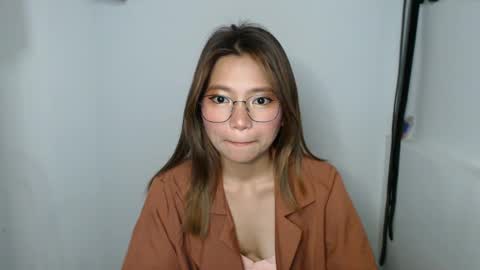 inday pinay online show from 01/13/25, 03:47