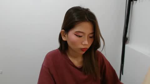 inday pinay online show from 01/14/25, 04:57