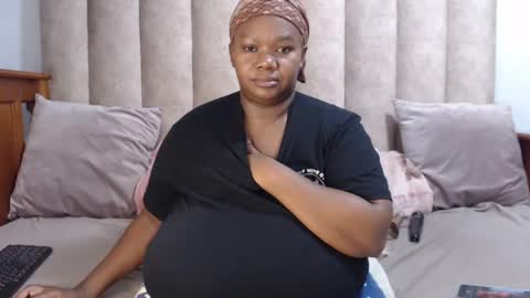 Snapshot of xxxgiantboobs chatting on 02/20/25, 03:19 xxxgiantboobs online show from 02/20/25, 03:19