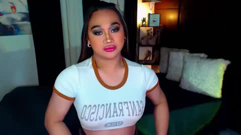 OLIVIA online show from 12/20/24, 02:38