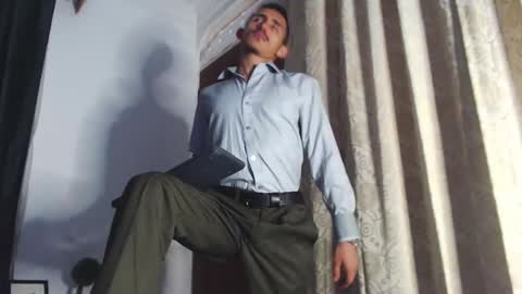 Snapshot of xxxhome_alonexxx chatting on 02/04/25, 07:55 Kev online show from 02/04/25, 07:55