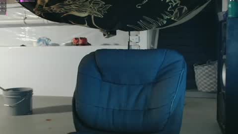 xxxjrstrokesxxx online show from 02/19/25, 01:40