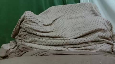 Lola online show from 03/30/26, 07:26