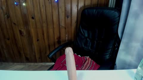 Snapshot of xxxnewlywedsxxx chatting on 02/04/25, 08:17 Lana online show from 02/04/25, 08:17