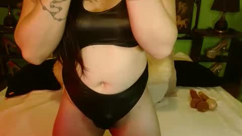 Snapshot of xxxpamelabombxxx chatting on 01/23/25, 02:23 PAMPAM online show from 01/23/25, 02:23