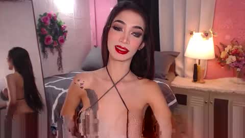 xxxqueenoftransxxx online show from 12/18/25, 02:06