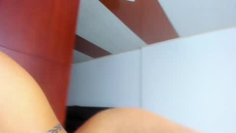 xxxtatianabustyxxx online show from 02/25/25, 08:30