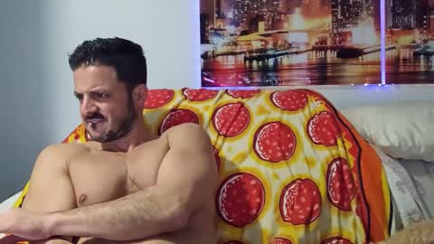 Snapshot of xxxtonymxxx chatting on 02/01/25, 03:41 TonyDoesMiami online show from 02/01/25, 03:41