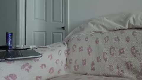 Snapshot of xxxtonymxxx chatting on 09/19/25, 02:40 TonyDoesMiami online show from 09/19/25, 02:40