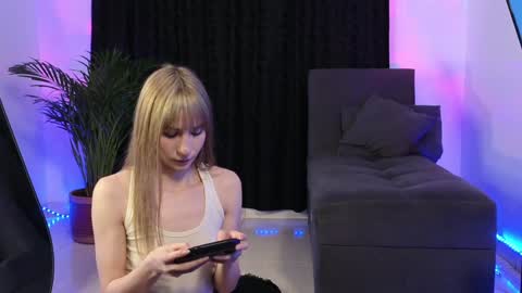 July and Fer online show from 12/28/24, 07:11