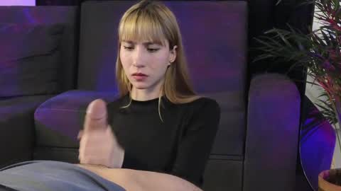 July and Fer online show from 02/13/25, 08:59