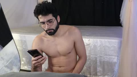 July and Fer online show from 11/27/25, 09:22