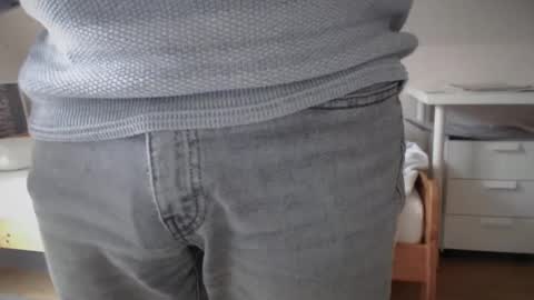 Snapshot of xxxxhardyxxxx chatting on 11/10/25, 10:14 xxxxhardyxxxx online show from 11/10/25, 10:14