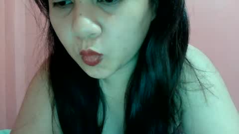 Snapshot of xxyummiee_69xx chatting on 07/05/26, 05:09 jane online show from 07/05/26, 05:09