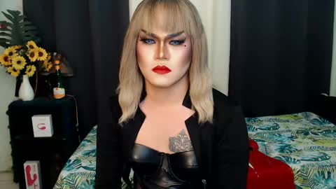 QueenMarina online show from 01/17/25, 12:31