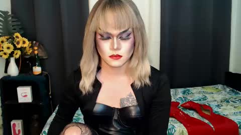 QueenMarina online show from 01/29/25, 12:13